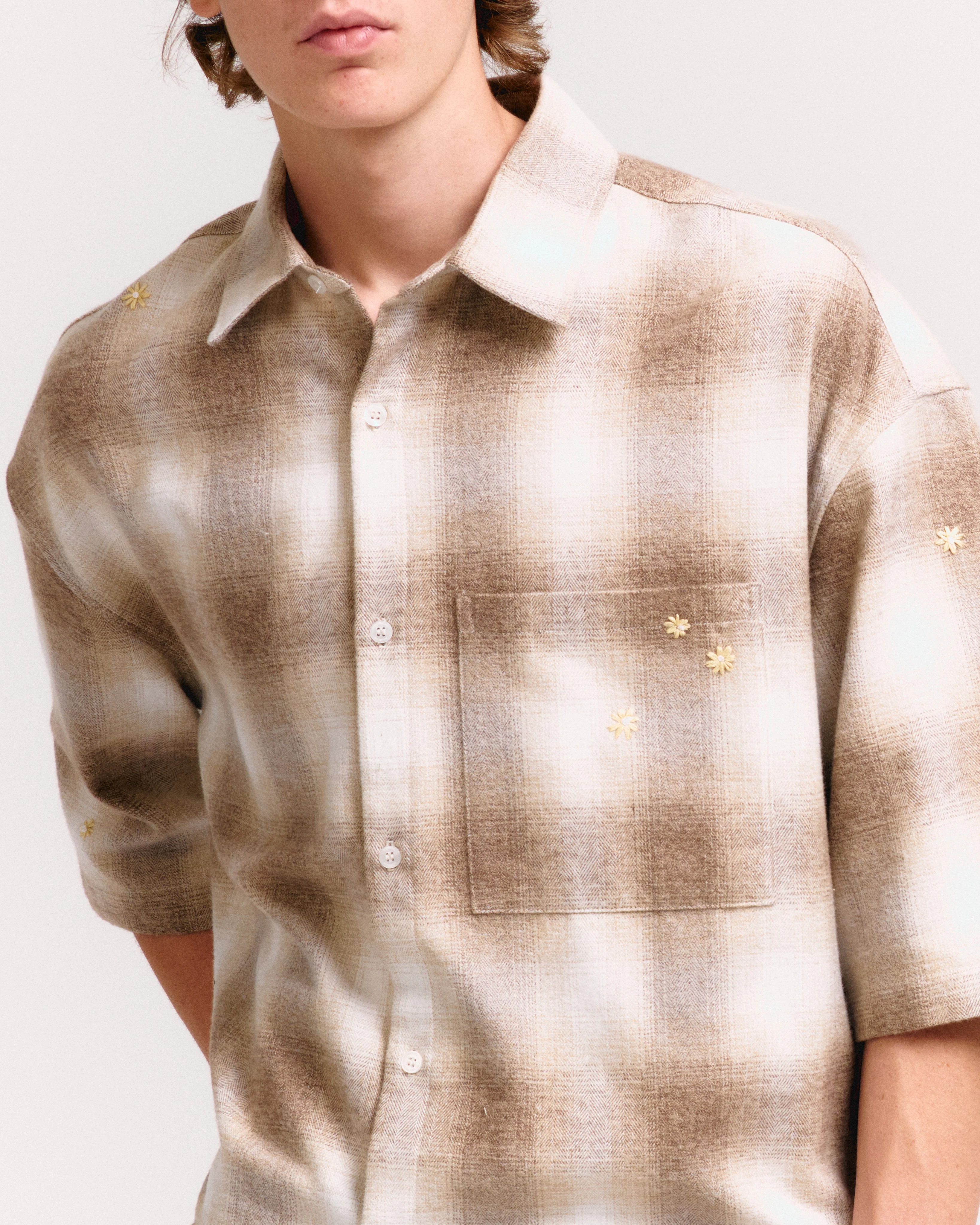 FLANNEL SS BUTTON UP - Image 6