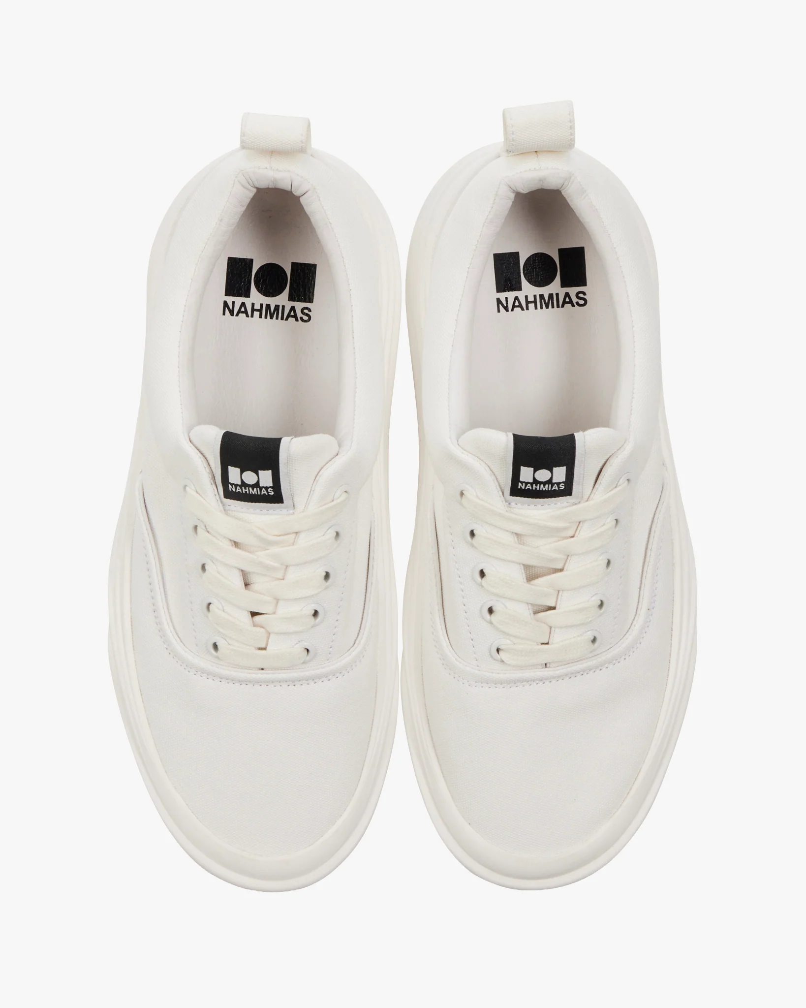 Ollie Canvas Sneaker in White - Image 3