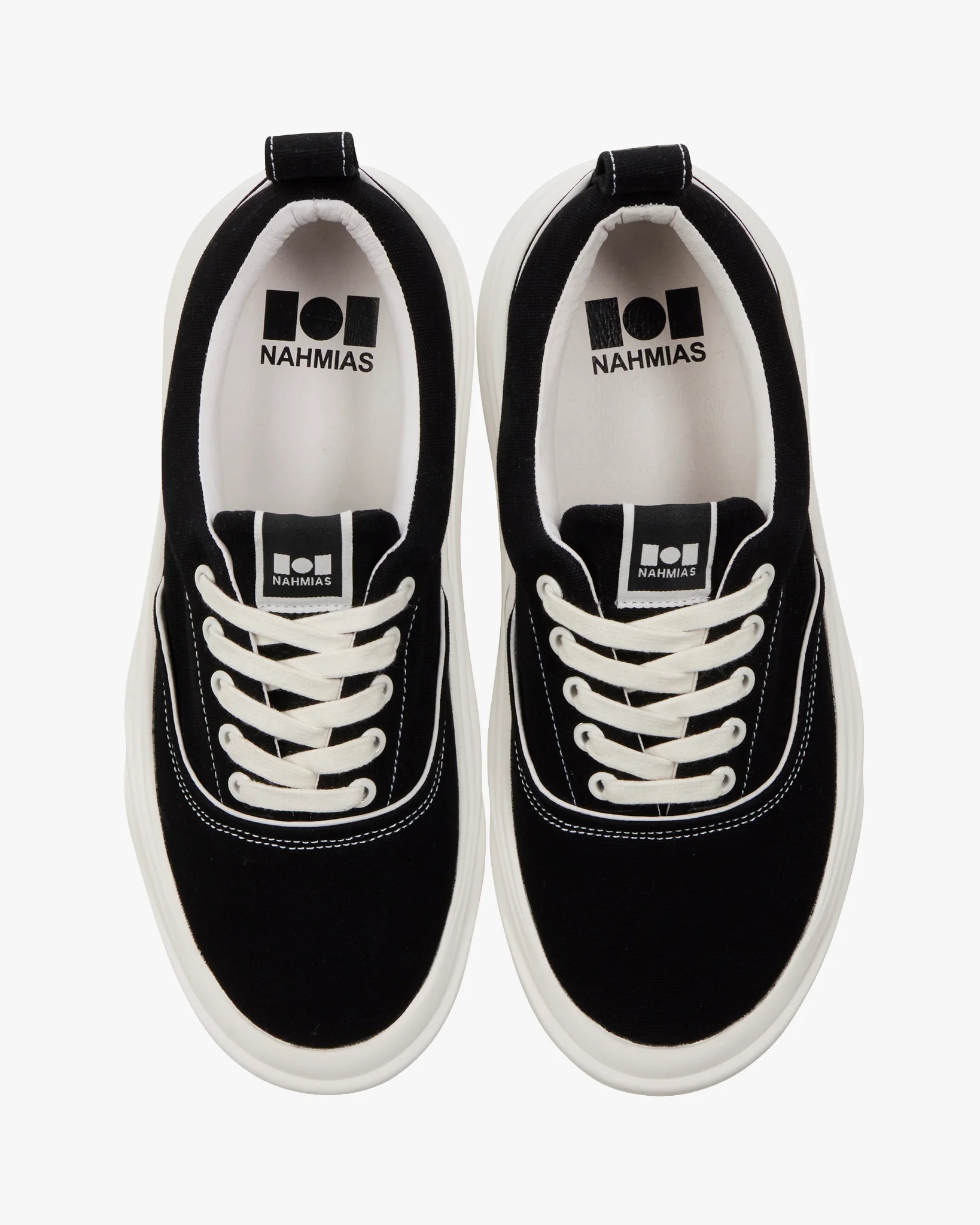 Ollie Canvas Sneaker in Black - Image 3