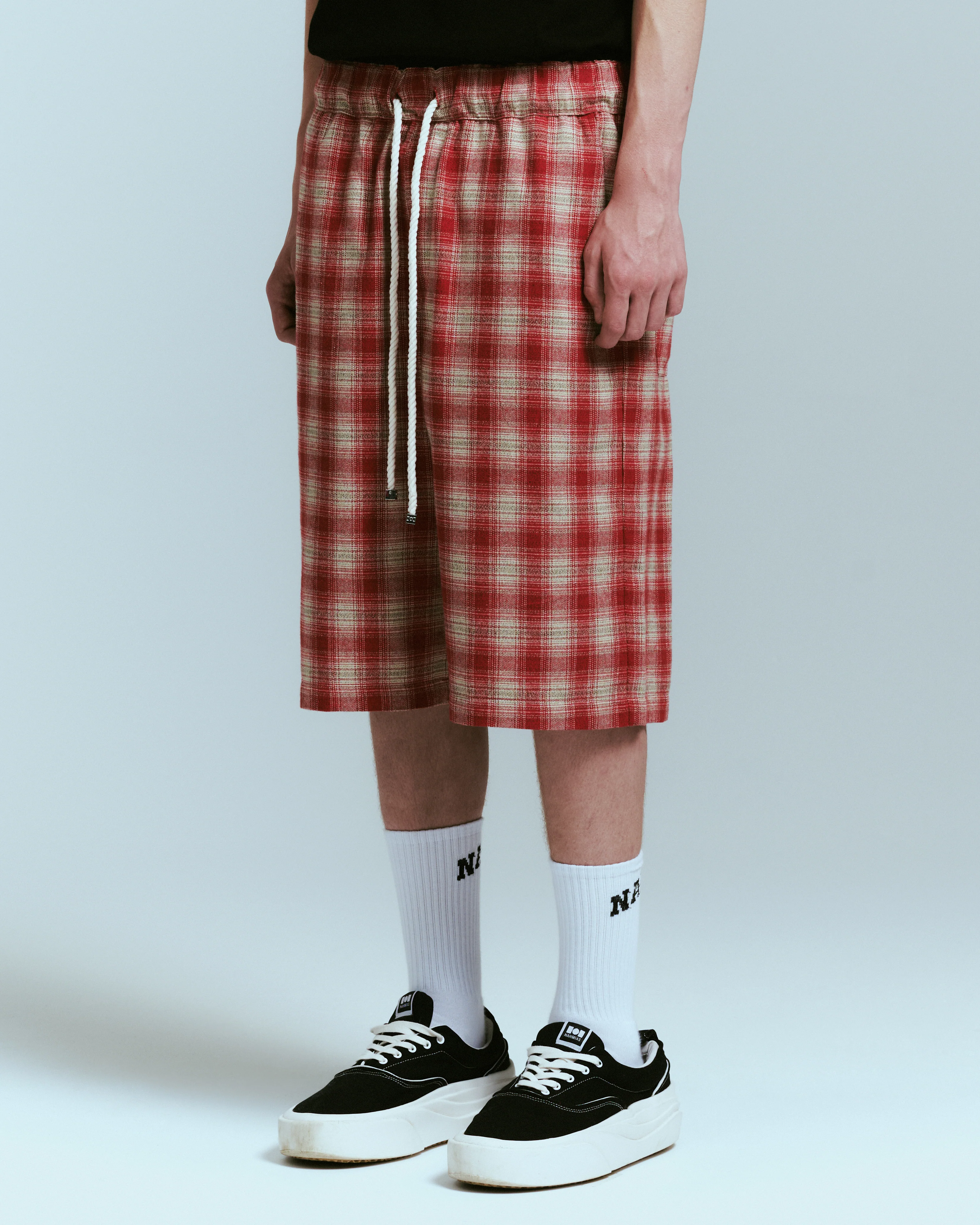 PLAID RELAXED SHORT - Image 2